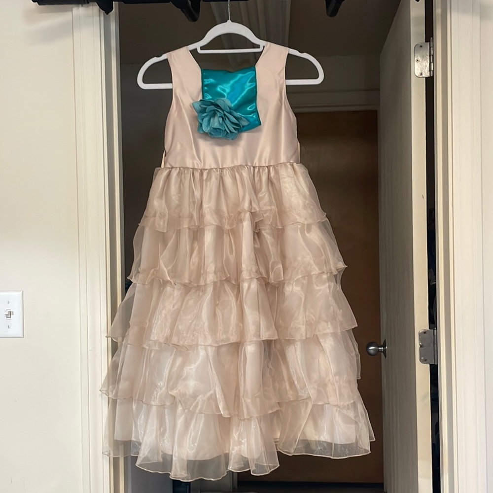 Girls occasion dress